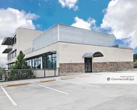 4100 Harry Hines Blvd