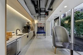 Indy by Industrious - 540 Madison