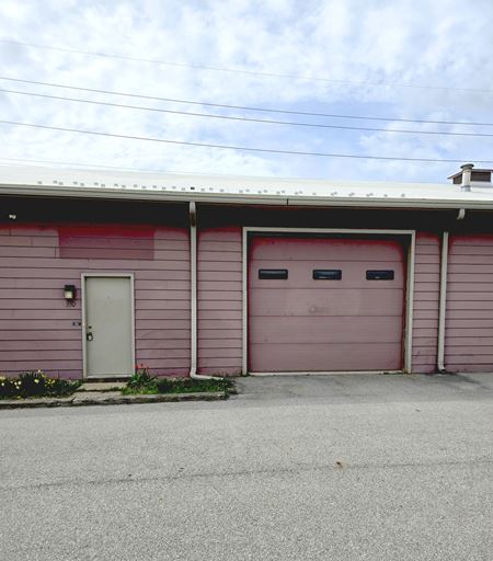 Industrial space for Rent at 318-320 Stable Dr in Fort Wayne