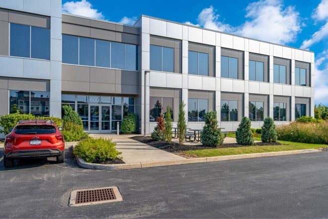 600 Airborne Parkway