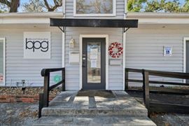 108 4th Ave S