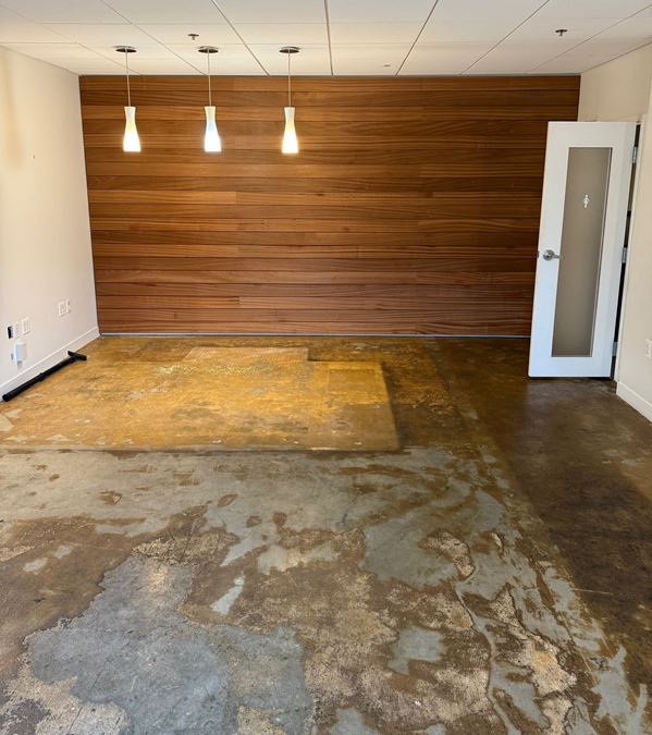 1400 Duke St Suite A