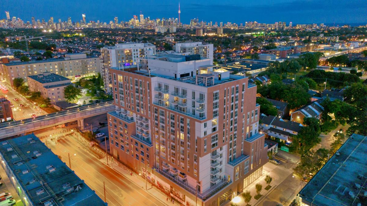 The Campbell - Commercial