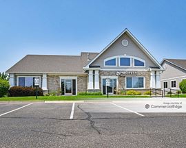 Weaver Lake Town Office Park