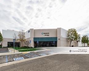 Los Alamitos Corporate Center - 4422 & 4462 Corporate Center Drive