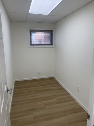 Executive Office Condo For Lease