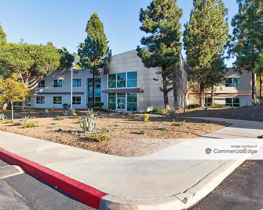 1525 Rancho Conejo Blvd, Thousand Oaks, CA 91320