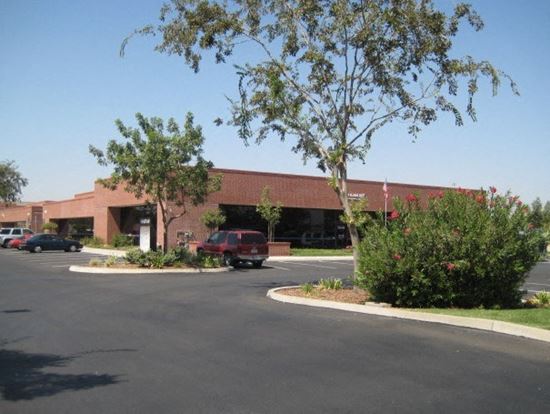 Hanford Medical Plaza