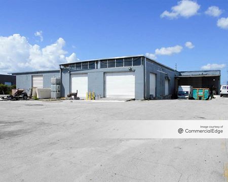 Industrial space for Rent at 7525 NW 37th Avenue in Miami