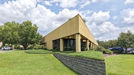 130 Pinnacle Point Drive