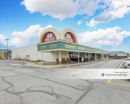 Retail space for Rent at 1480 Pearl Road in Brunswick