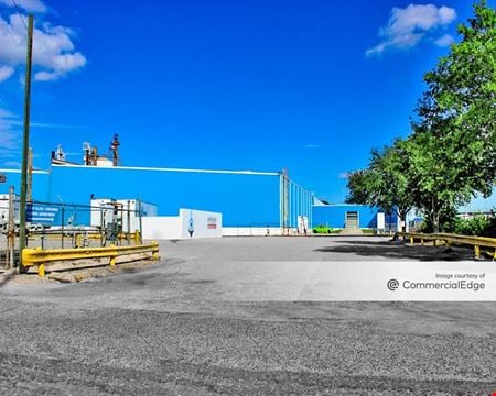 Industrial space for Rent at 2121 Huron Street in Jacksonville