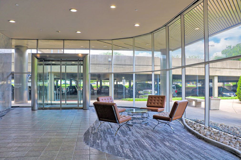 Parkway Tower | For Sale