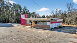 4698 Augusta Rd