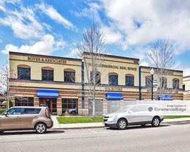 Town Center Office Plaza
