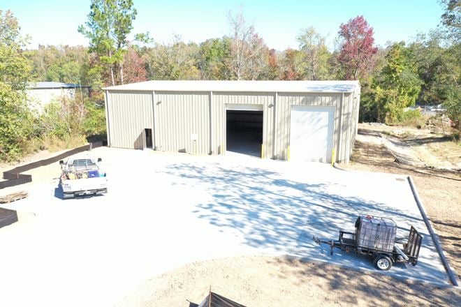 Warehouse and Laydown Yard for Sale/Lease near Jedburg Road and Hwy 78 in Summerville, SC