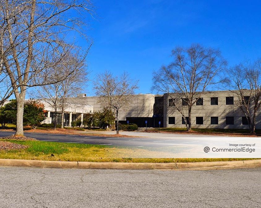 618 State Route 74 South, Peachtree City, GA 30269