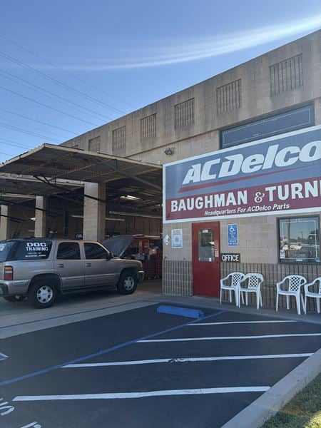 Retail space for Rent at 275 East Walnut Way in Fullerton