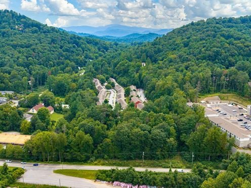 3118 Sweeten Creek Road