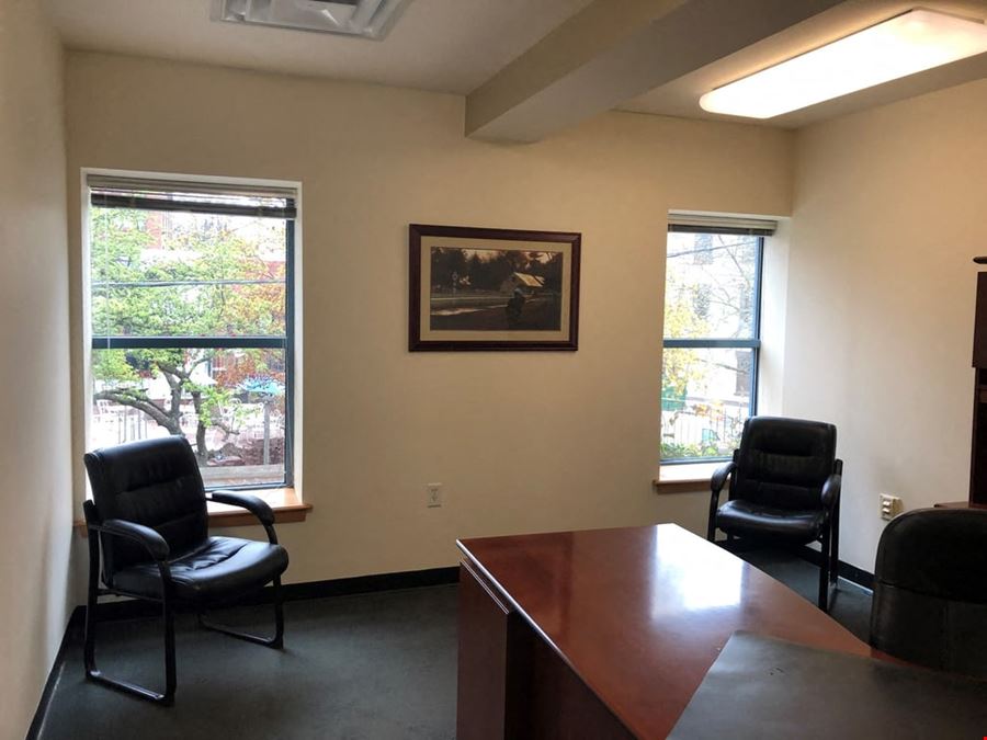 The Business Hub