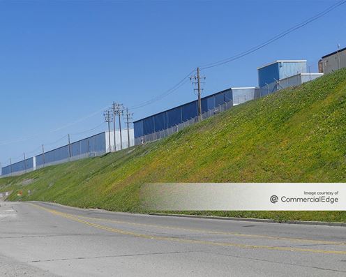 Mesa Business Park - 700 Airport Road