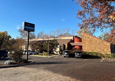 Office space for Rent at 5272 South Lewis Avenue in Tulsa