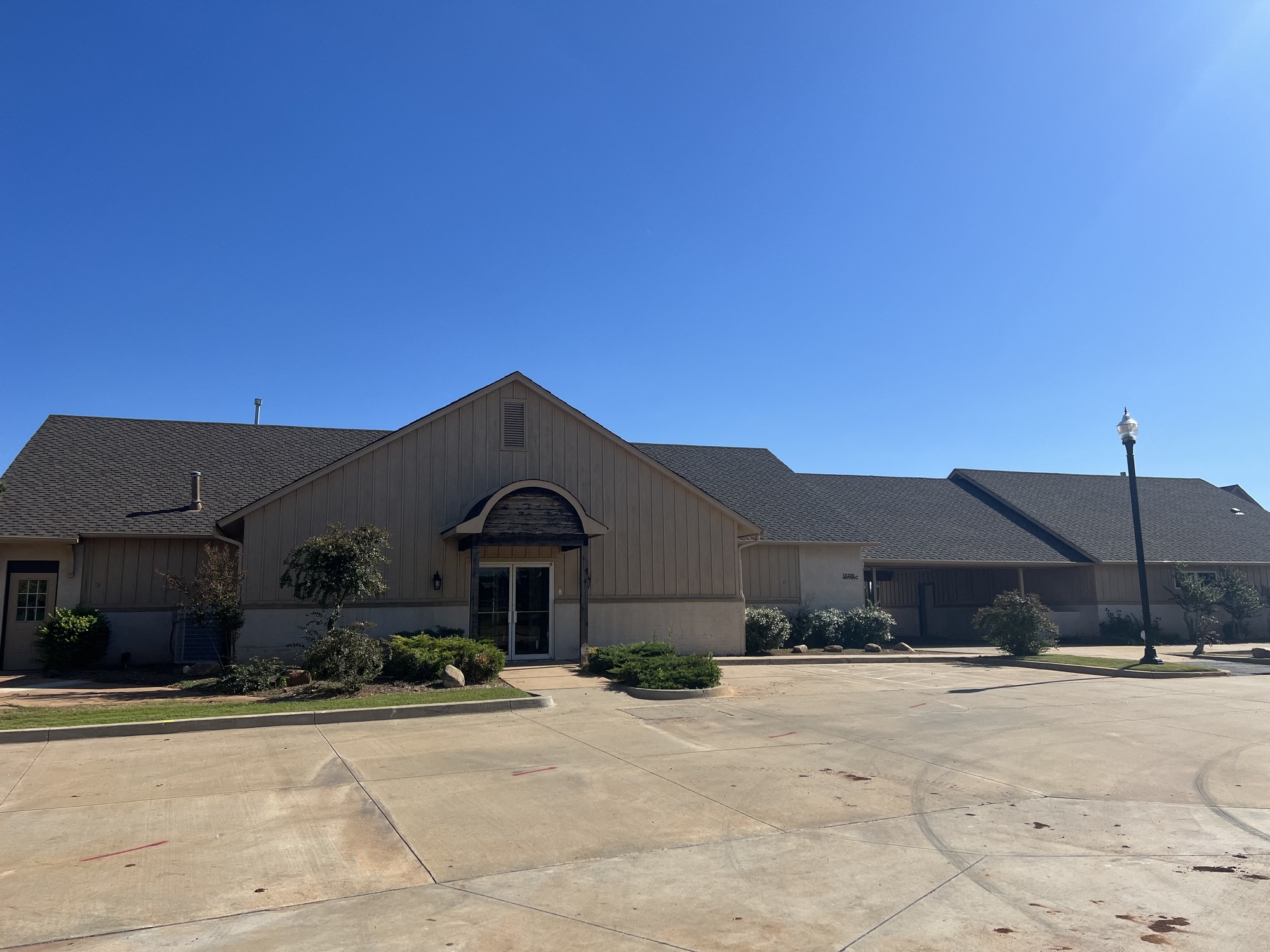 15200 Traditions Blvd, Edmond, OK 73013
