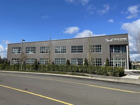 Photo of commercial space at 11501 SW Amu Street in Tualatin