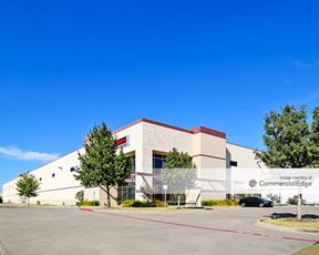 Pioneer 360 Business Center - 3000 East Pioneer Pkwy