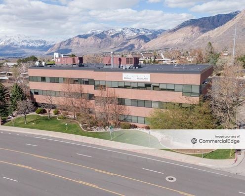 Commerce Building