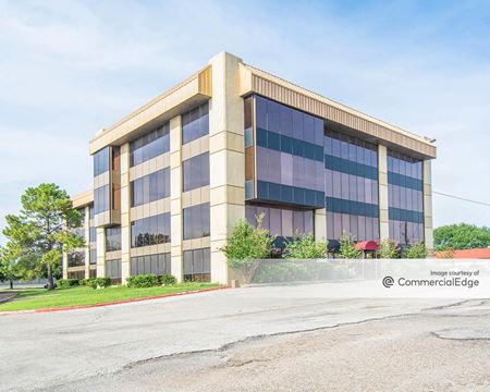 Office space for Rent at 415 East Airport Fwy in Irving