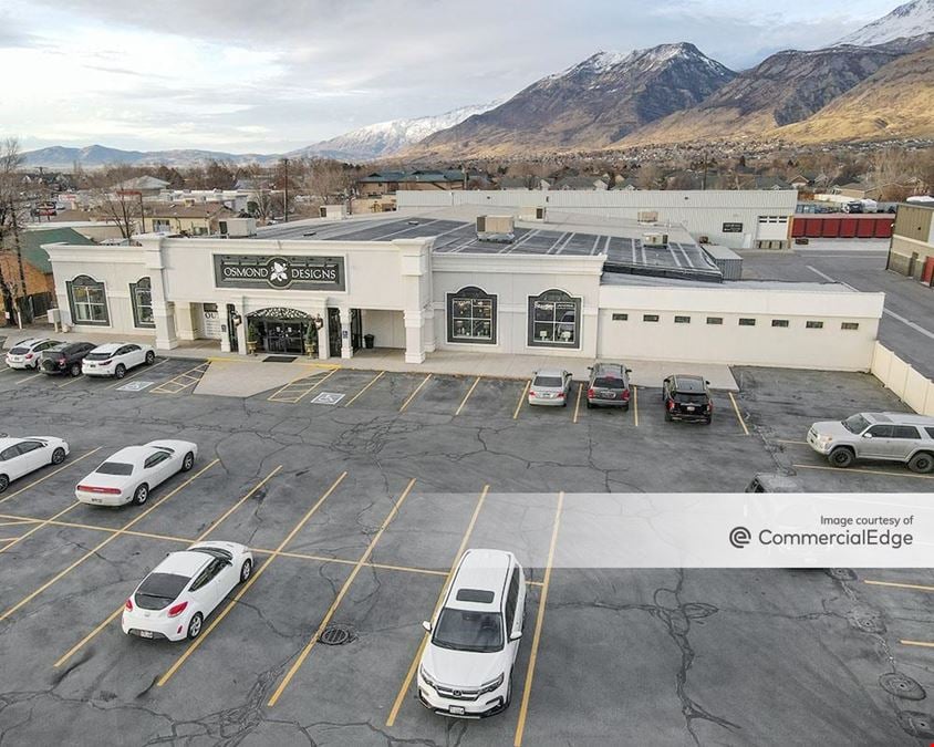 Meadows Shopping Center