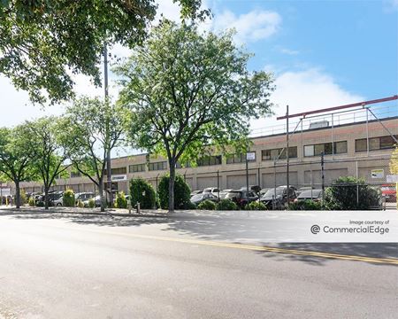 Industrial space for Rent at 1625 Bathgate Avenue in Bronx