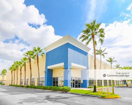 Photo of commercial space at 2735 SW 34th Avenue in Pembroke Park