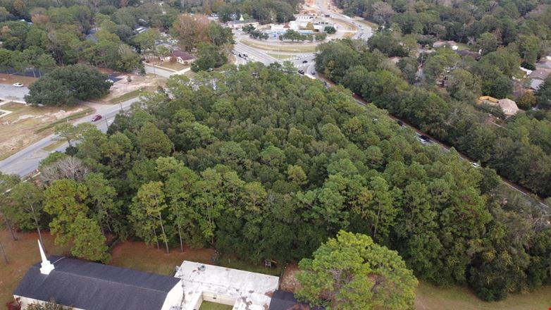 2.55 Acres, Hard Corner with Light