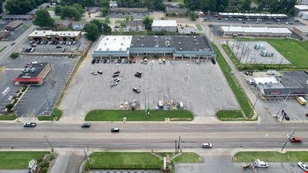 Photo of commercial space at 1232 South Caraway Road in Jonesboro
