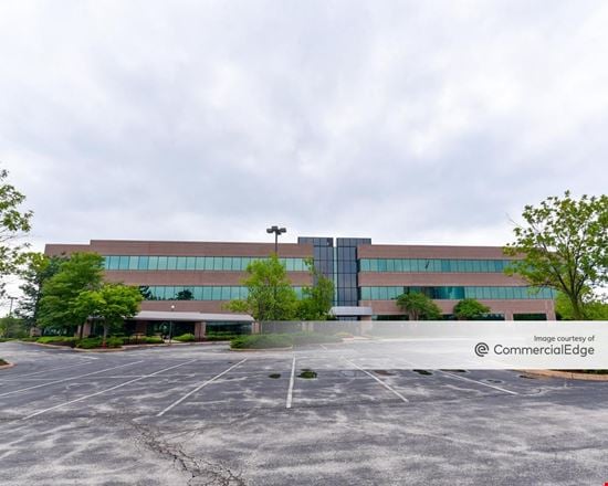 Riverport Business Park - 13900 Riverport Drive