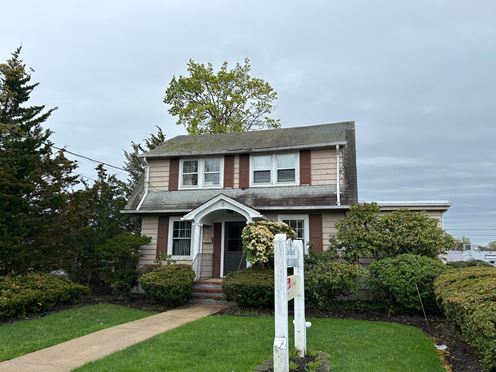 8 Manor Rd