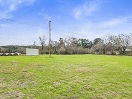 Permitted water well for 23 million gallons a yr.- Unrestricted Oppt: 9 Acres