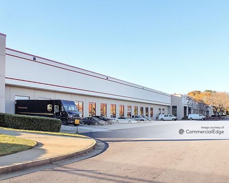 Photo of commercial space at 4695 Aviation Pkwy in Atlanta