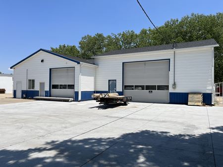 Photo of commercial space at 1620 S 3rd St in Lincoln