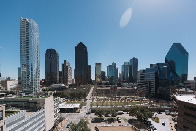 WeWork - 1920 McKinney Ave