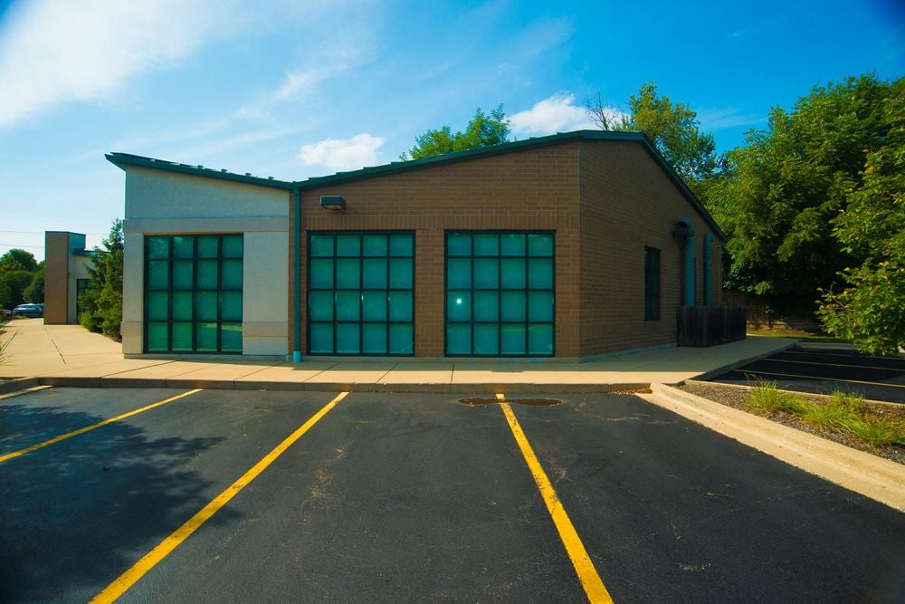 +/- 2,300 SF Medical | Office Suite Available