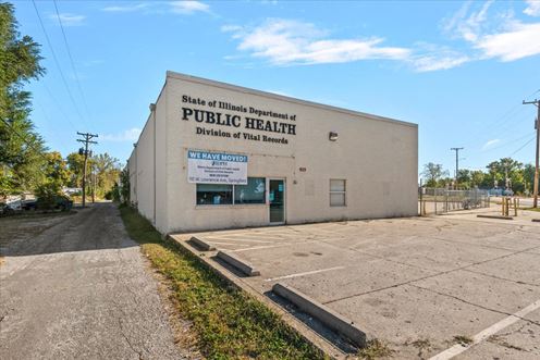 Freestanding Office/Flex Facility with Loading Docks, Secure Yard, & Expansion