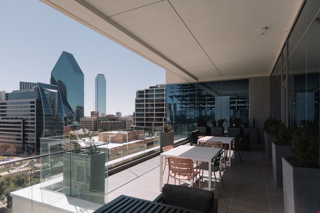 WeWork - 1920 McKinney Ave
