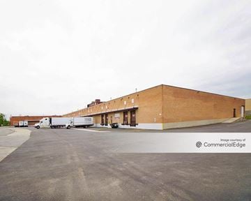 4124 South Racine Avenue - South Building