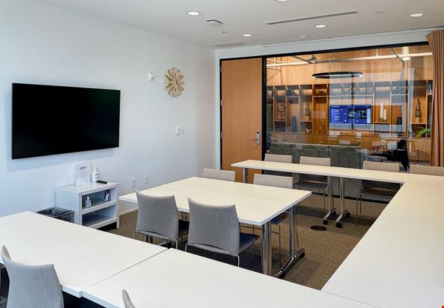 Spaces - Raleigh - Spaces Crabtree Terrace