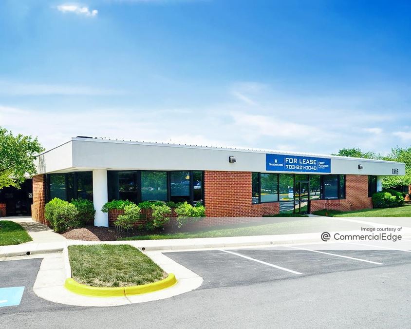 Herndon Corporate Center 1145 Herndon Pkwy Office Building
