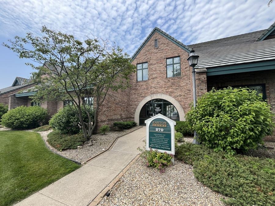 Easton Court - 270-280 E 90th Dr