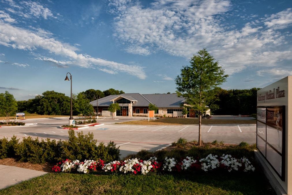 McKinney Medical Plaza 5561 Virginia Parkway, McKinney, TX